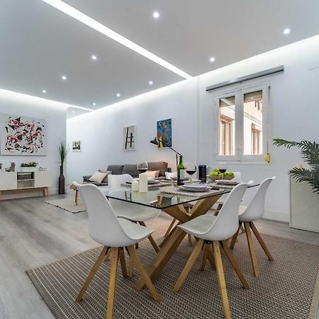 Modern Boutique Stay In The Heart Of Madrid Exterior photo